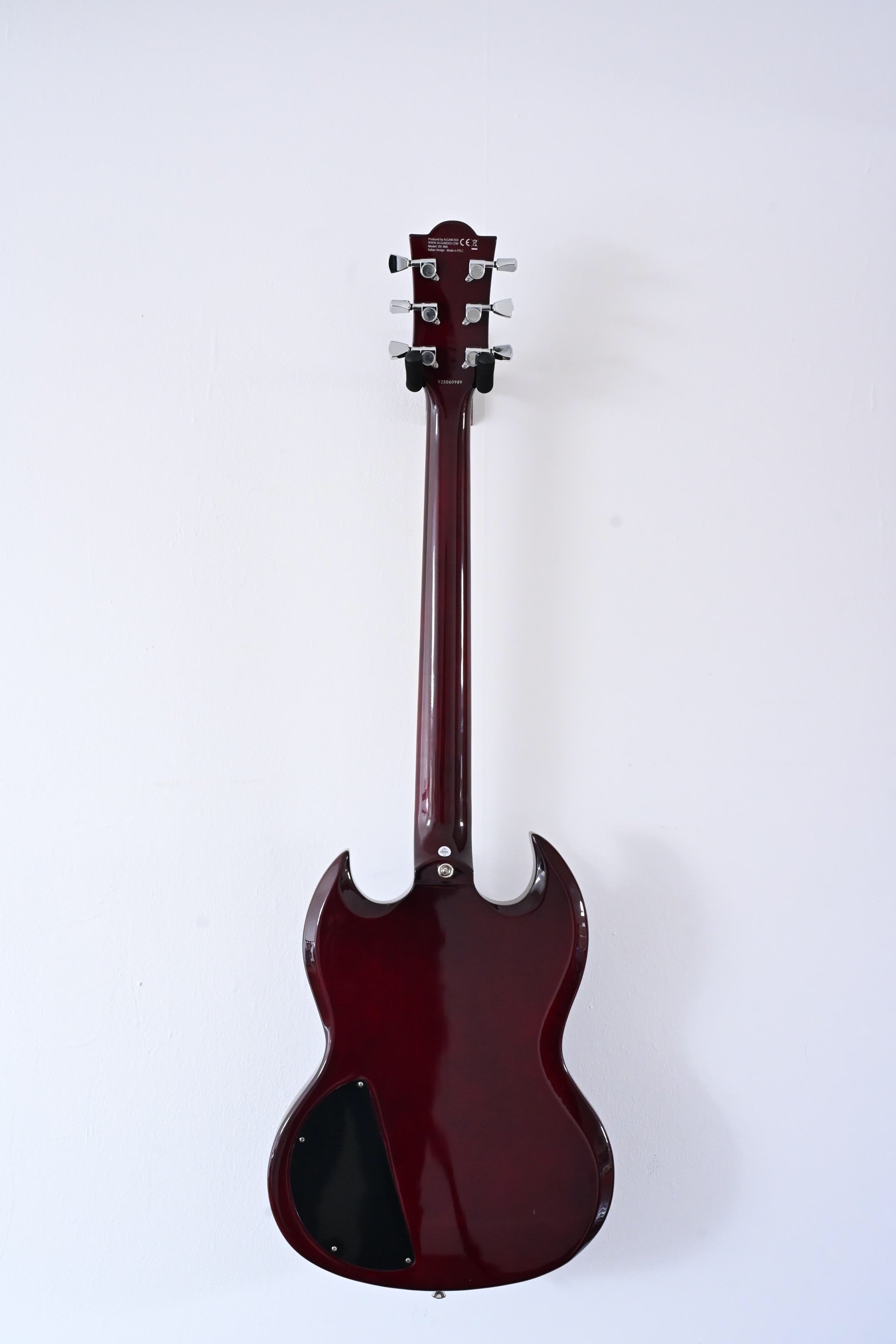 Guitare EKO DV300
