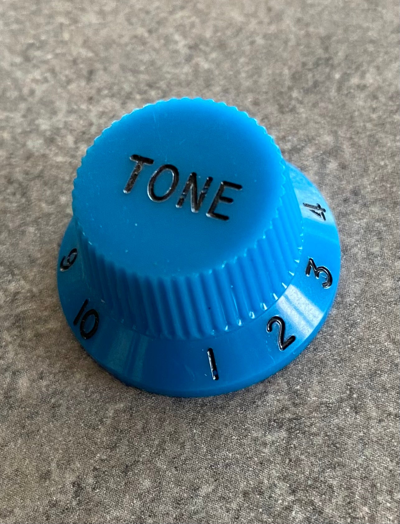 Bouton de potentiomètre type ST bleu "tone"