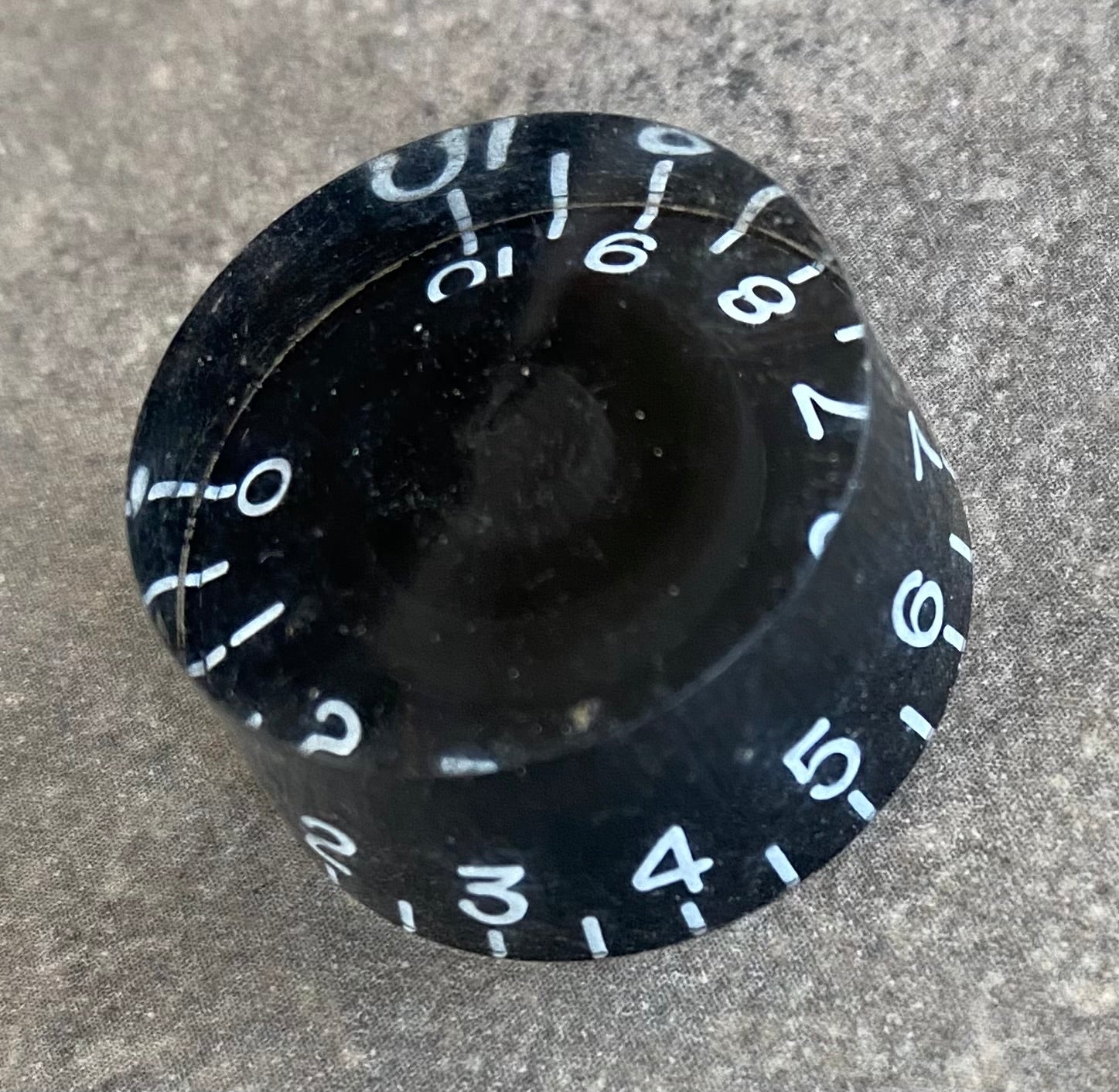 Bouton de potentiomètre LP noir cylindre