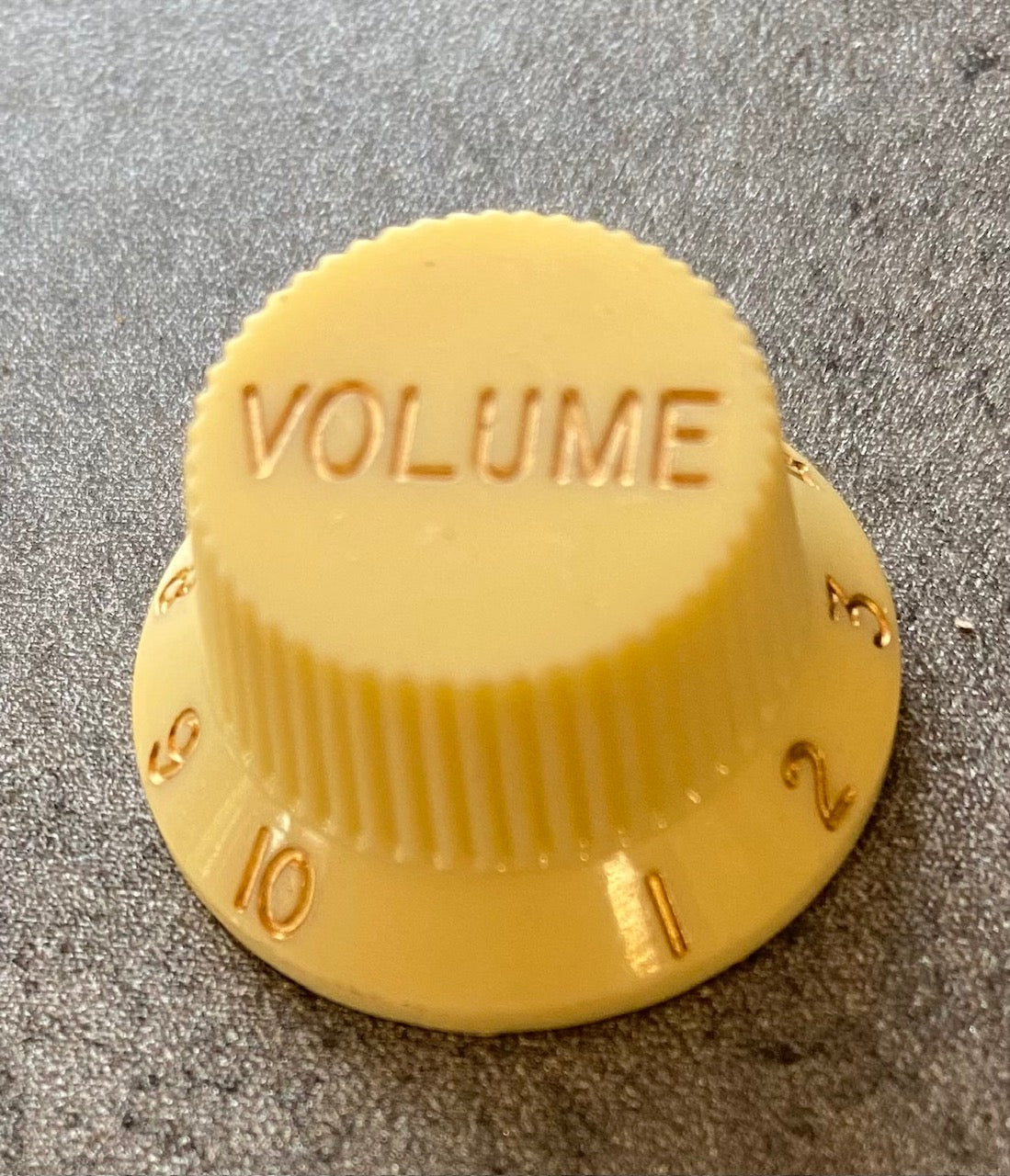 Bouton de potentiomètre type ST cream "volume"