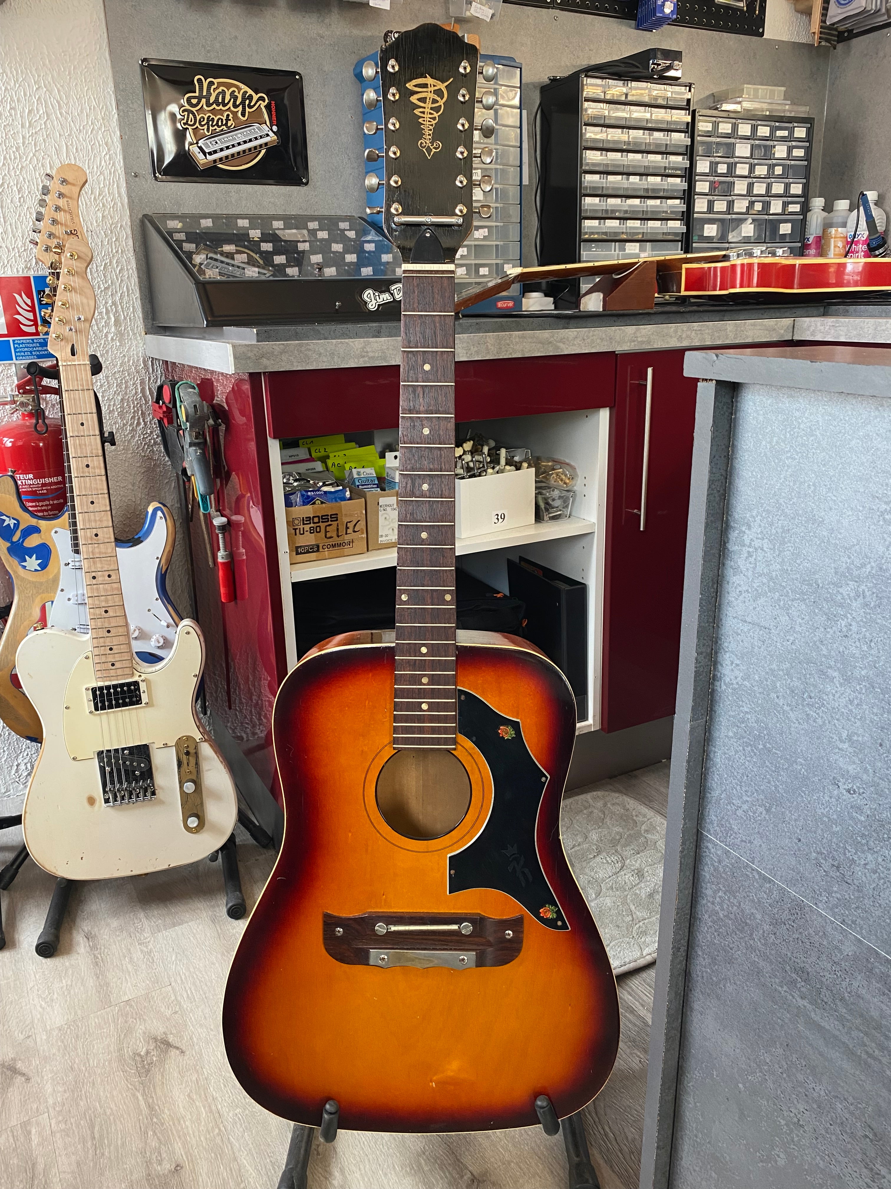 Guitare folk 12 cordes Klira années '70