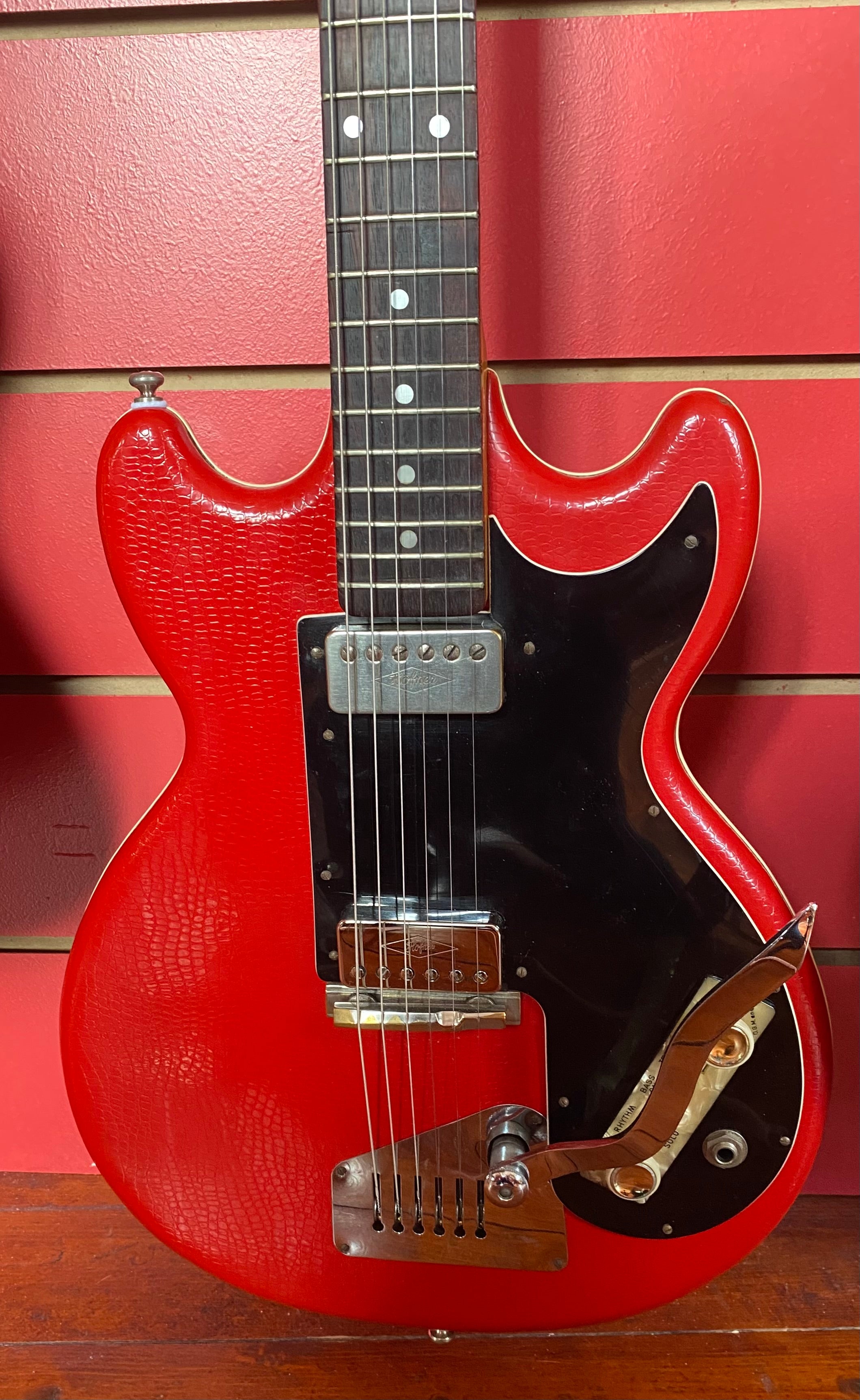 Guitare Höfner Colorama II
