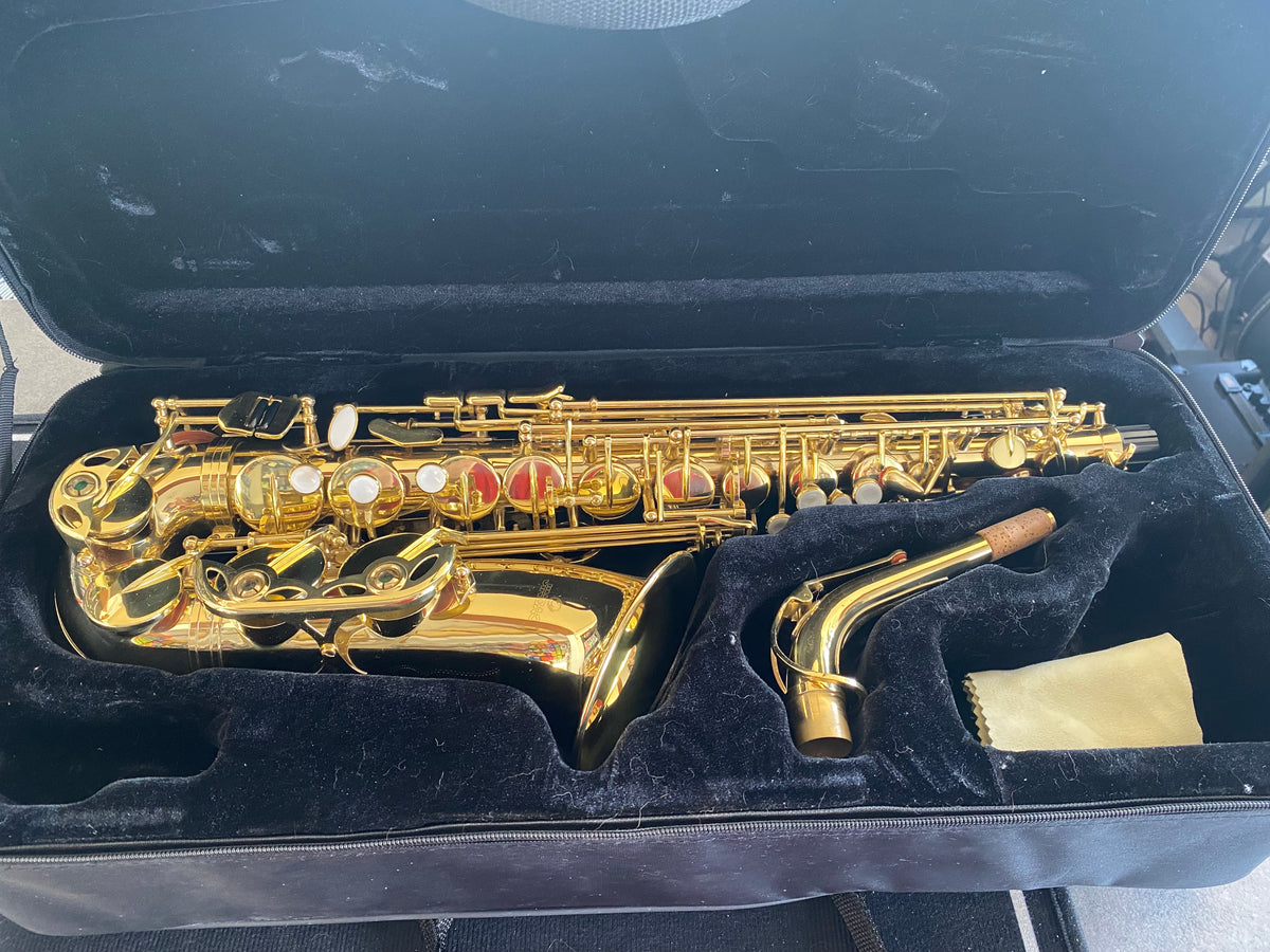 A louer : Saxophone alto Jinbao