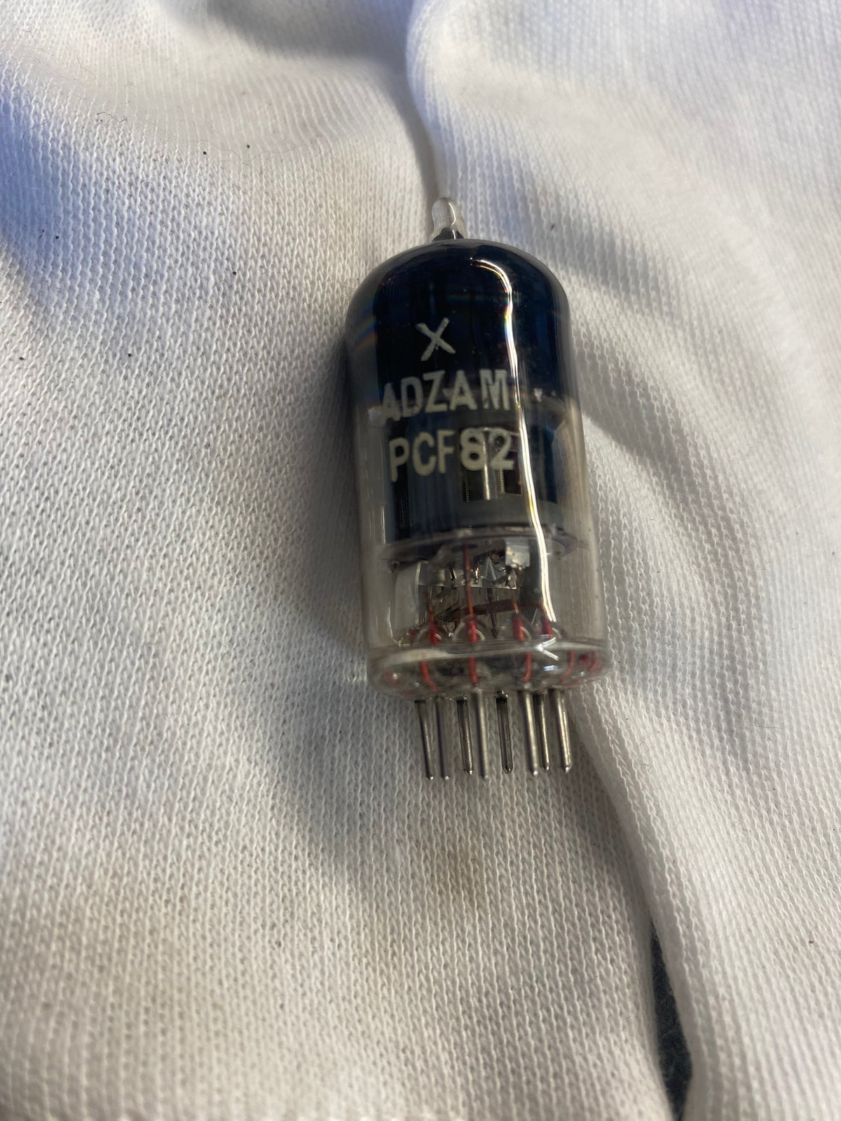 PCF82 ADZAM
