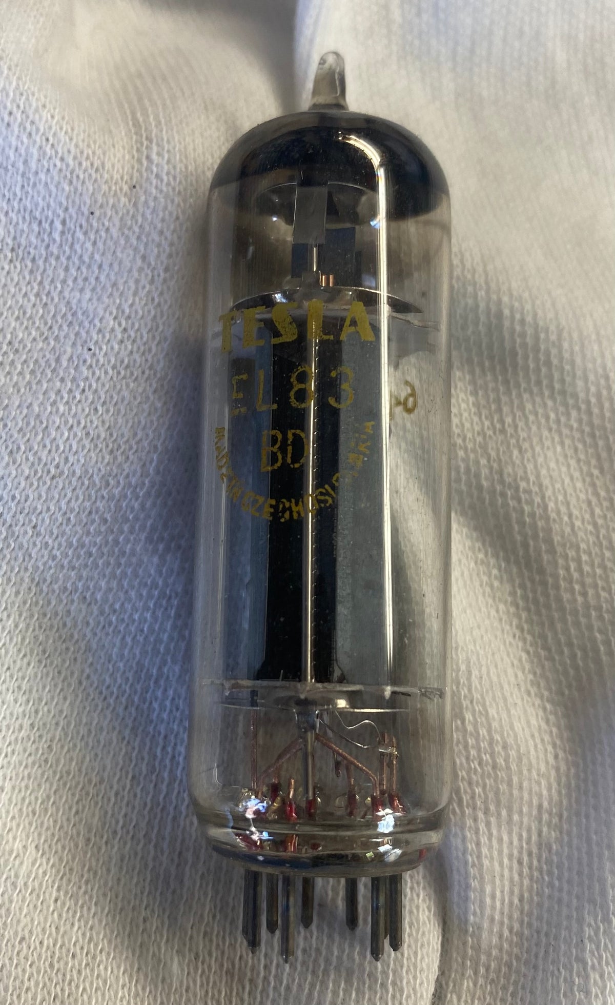 EL 83 Tesla